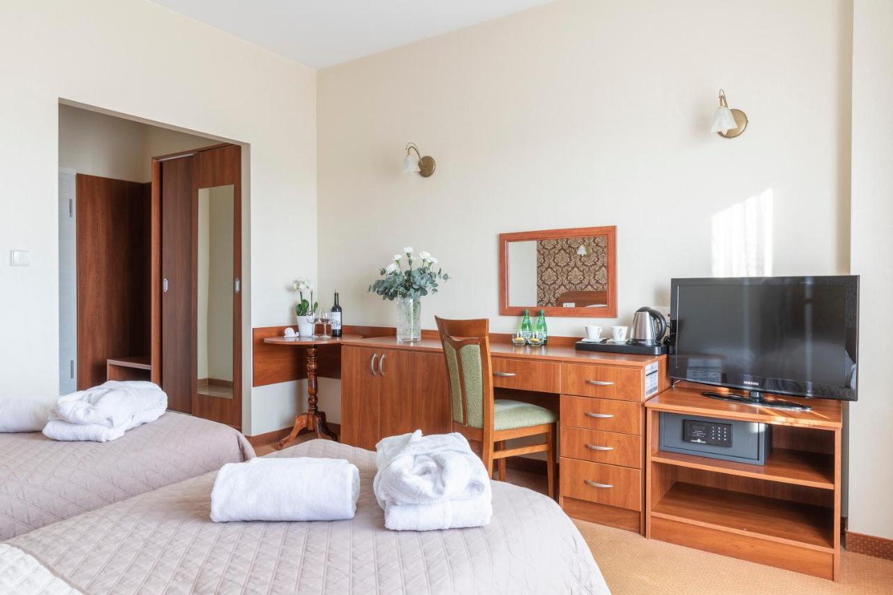 Bursztyn - Bernstein Spa & Wellness Dabki Luaran gambar
