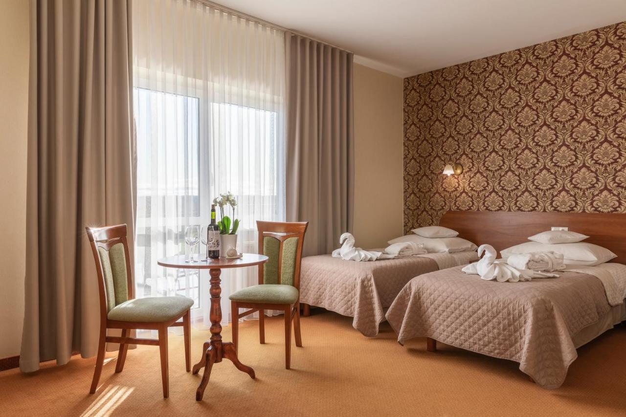 Bursztyn - Bernstein Spa & Wellness Dabki Luaran gambar