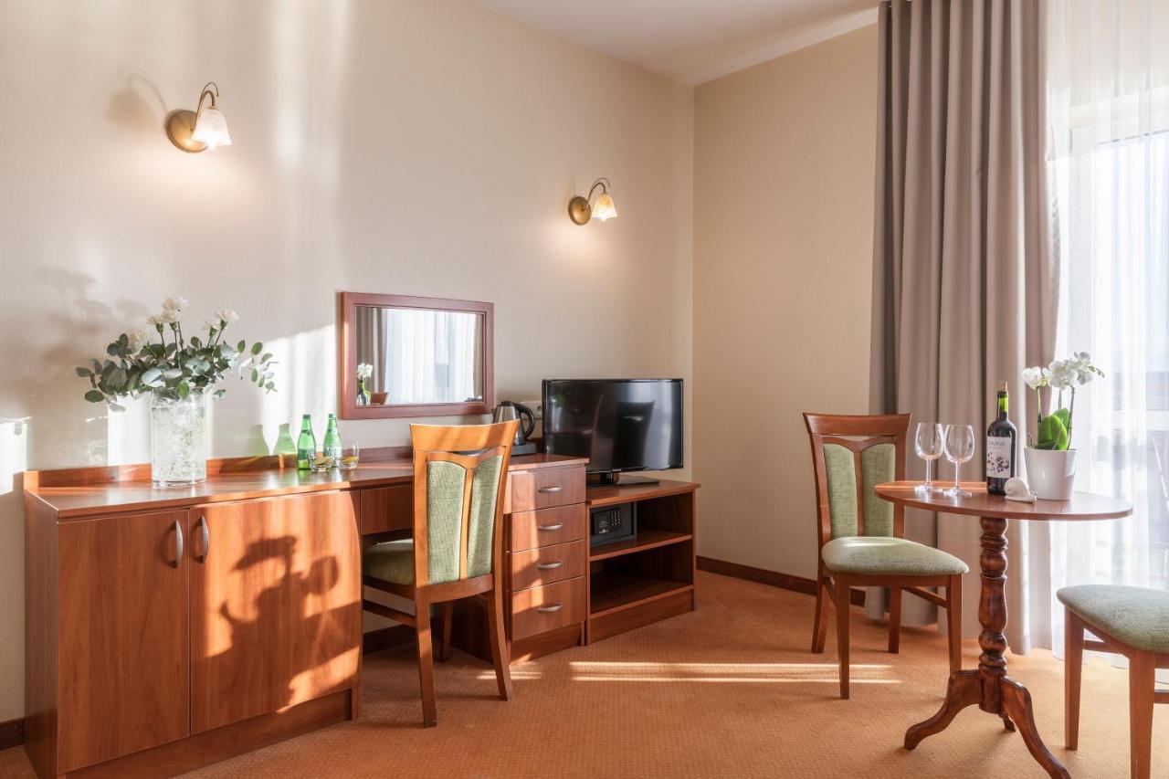 Bursztyn - Bernstein Spa & Wellness Dabki Luaran gambar